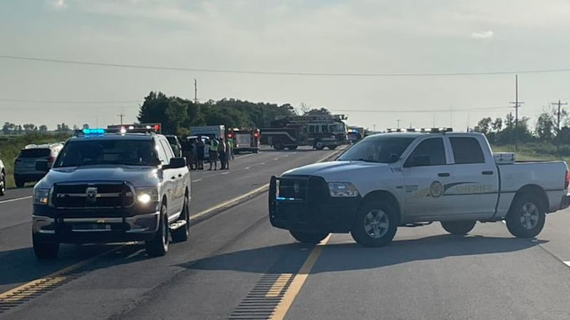 Un niño fue trasladado en helicoptero a un hospital de Memphis luego de un accidente el sábado...