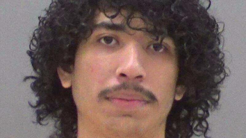 Juelz Sincere Armstead, de 21 años, fue hallado culpable por un jurado en Lubbock, Texas en...