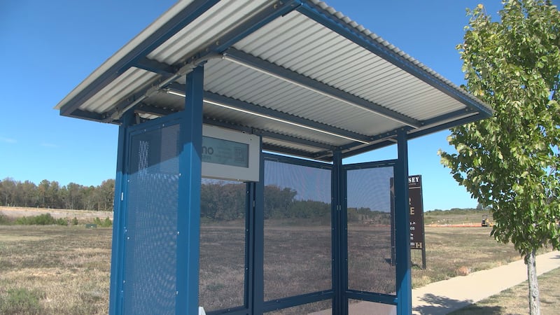El sistema de transporte público GOJO sumó nuevas paradas de autobús en Jonesboro, ofreciendo...