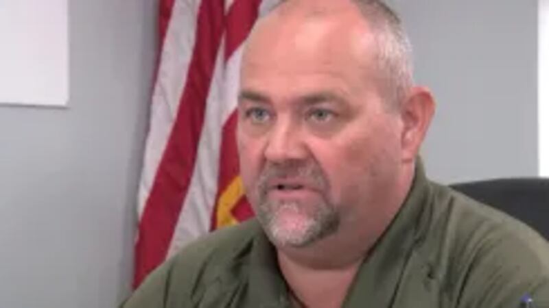 El sheriff del condado de Hot Spring, Scott Finkbeiner, ha sido arrestado, según funcionarios...